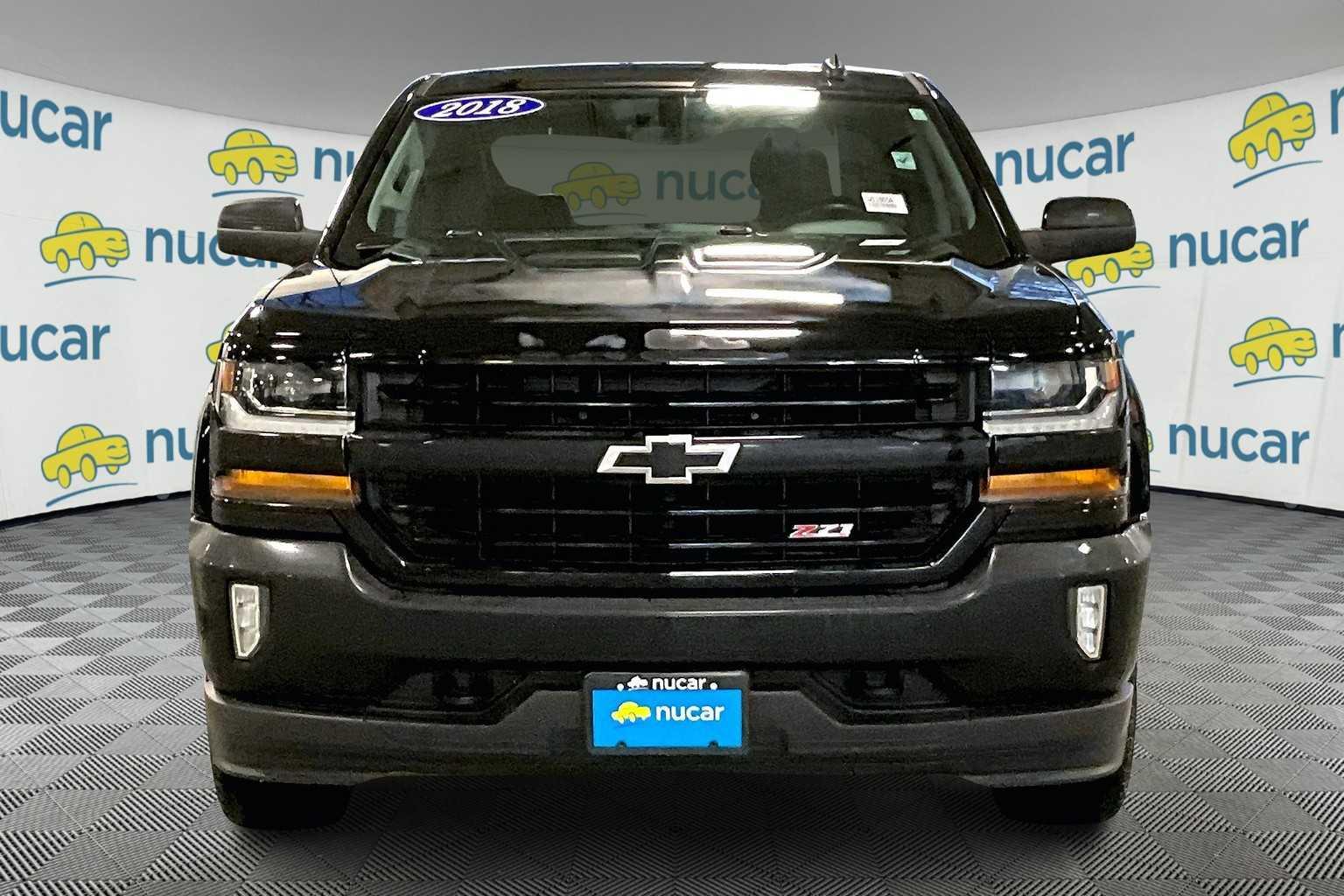 2018 Chevrolet Silverado 1500 LT - Photo 2