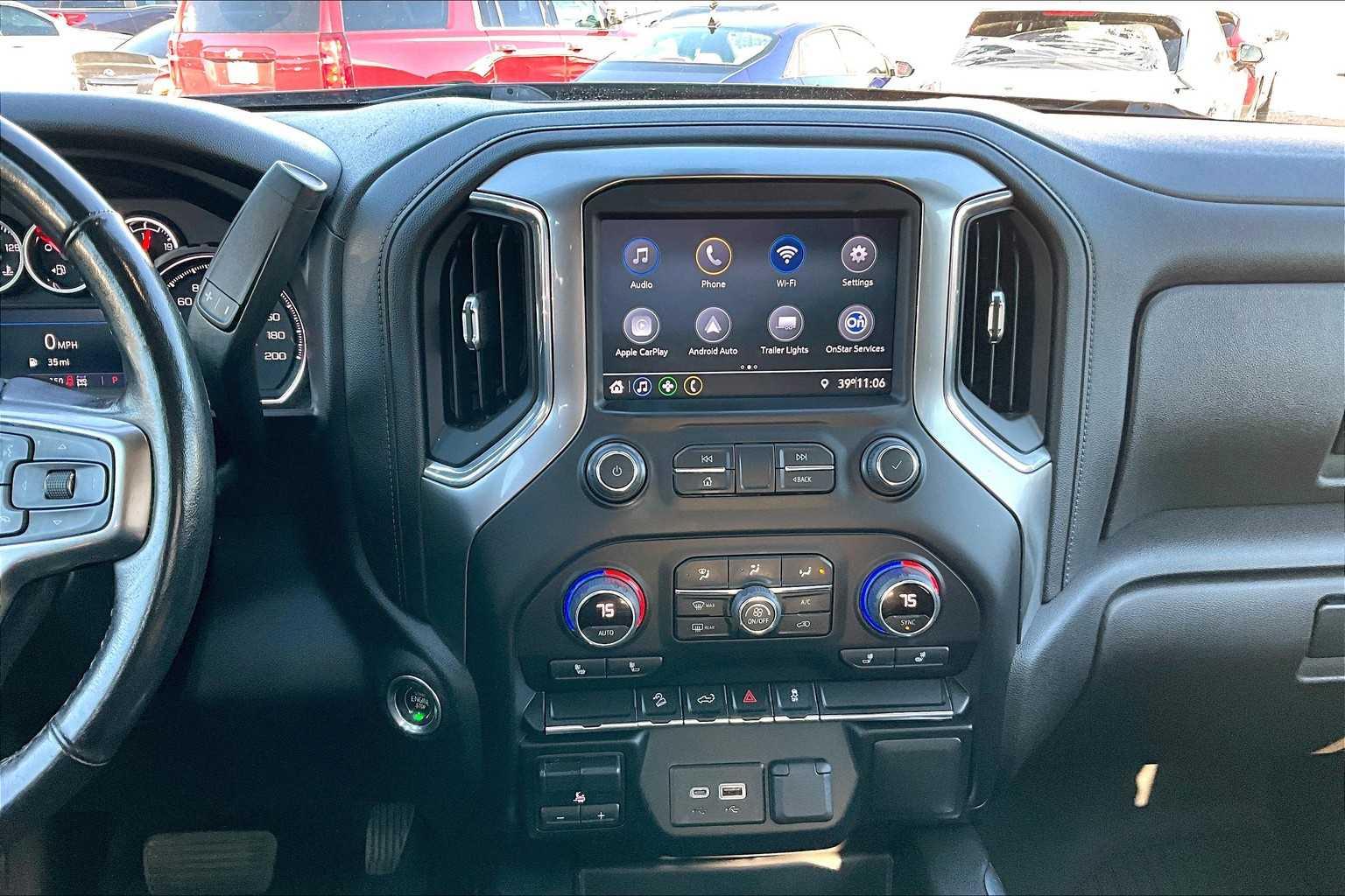 2021 Chevrolet Silverado 1500 LT Trail Boss 4WD Crew Cab 147 - Photo 17