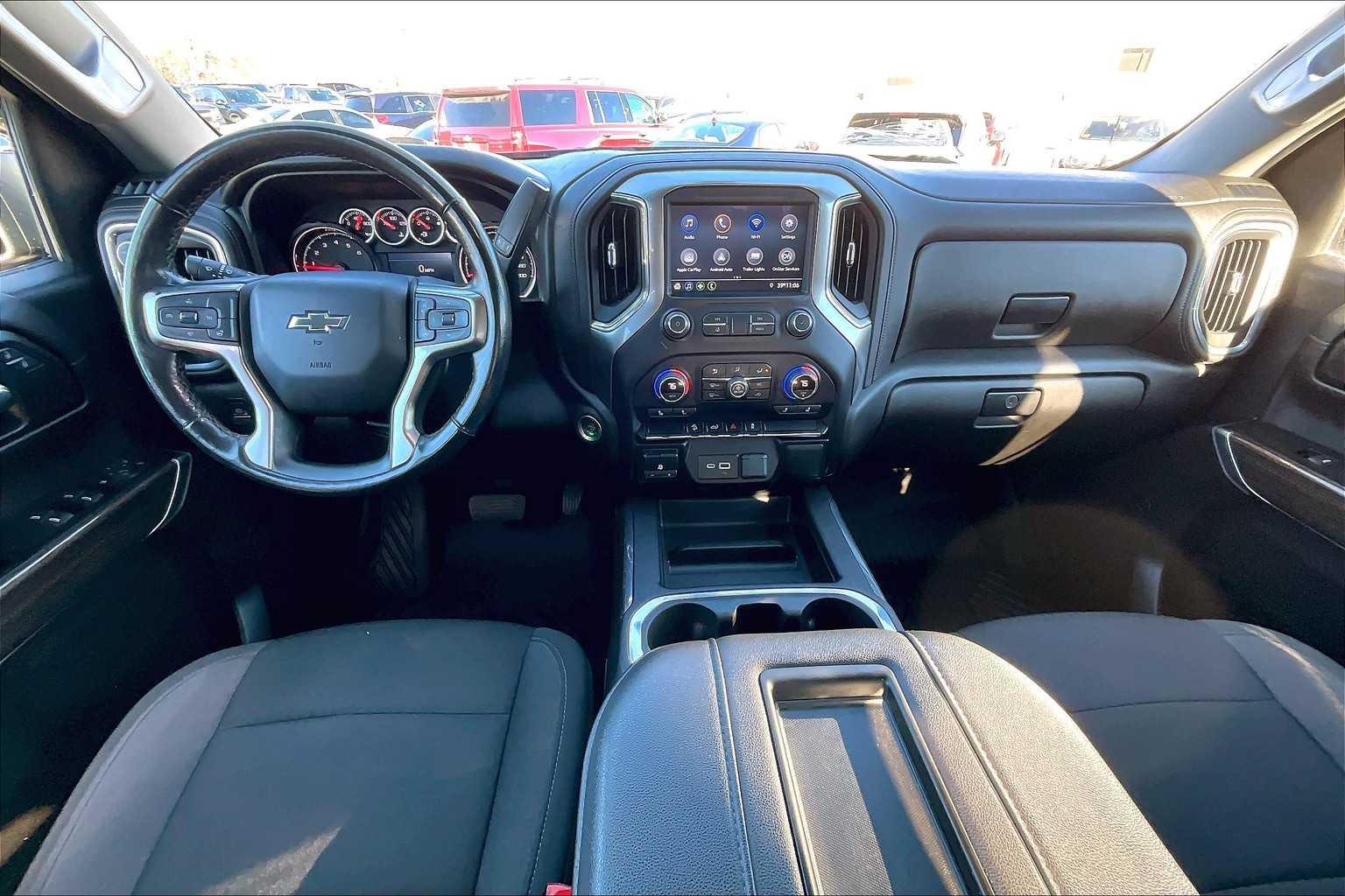 2021 Chevrolet Silverado 1500 LT Trail Boss 4WD Crew Cab 147 - Photo 20