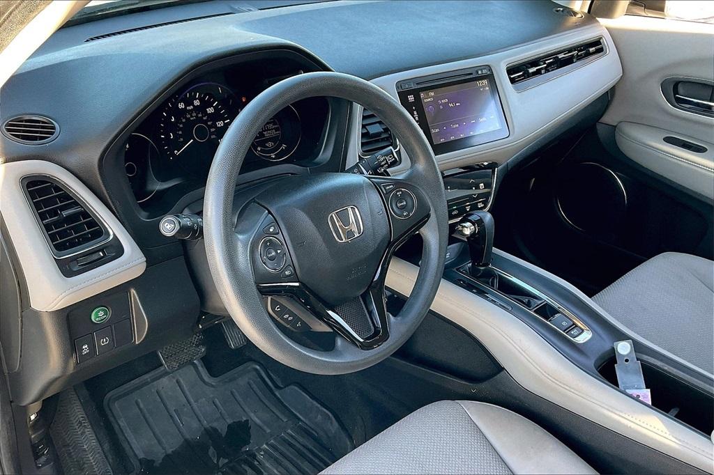 2017 Honda HR-V EX - Photo 8