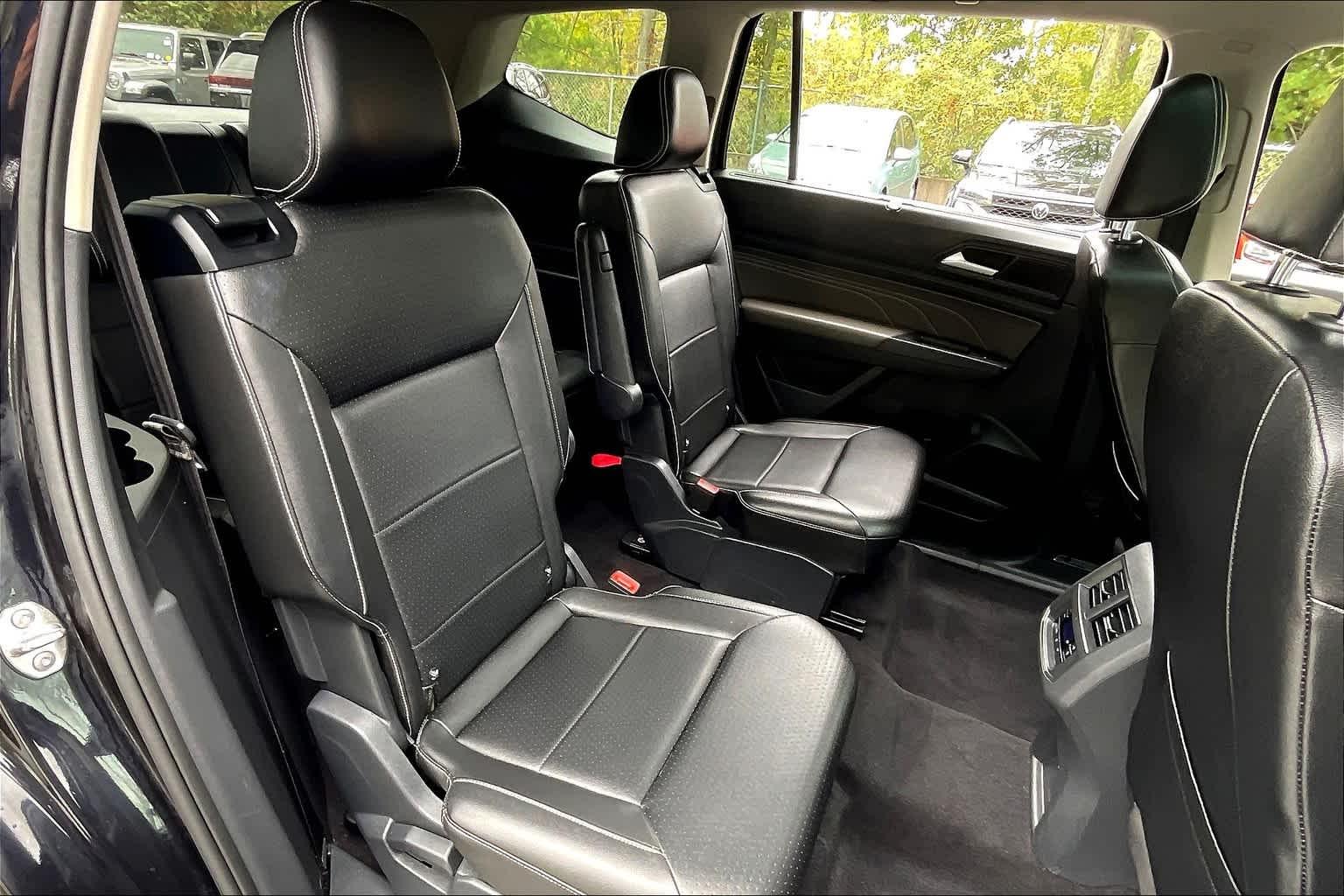 2021 Volkswagen Atlas 3.6L V6 SEL - Photo 16