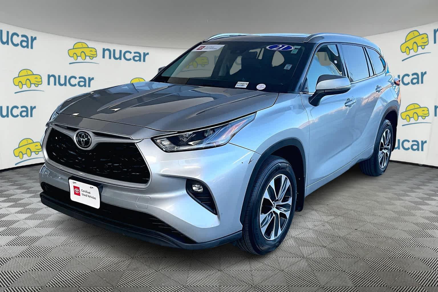 2021 Toyota Highlander XLE - Photo 3