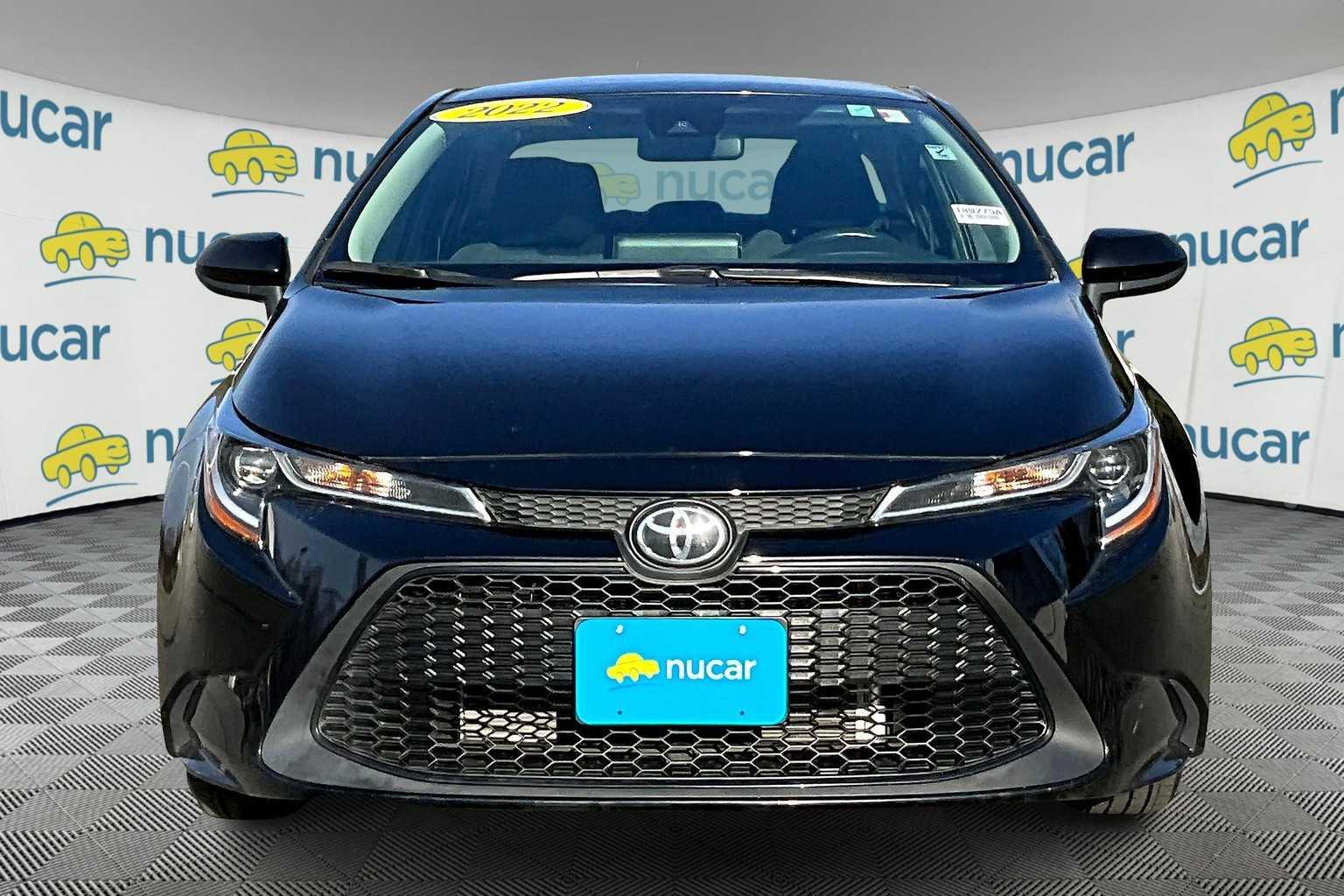 2022 Toyota Corolla LE - Photo 2