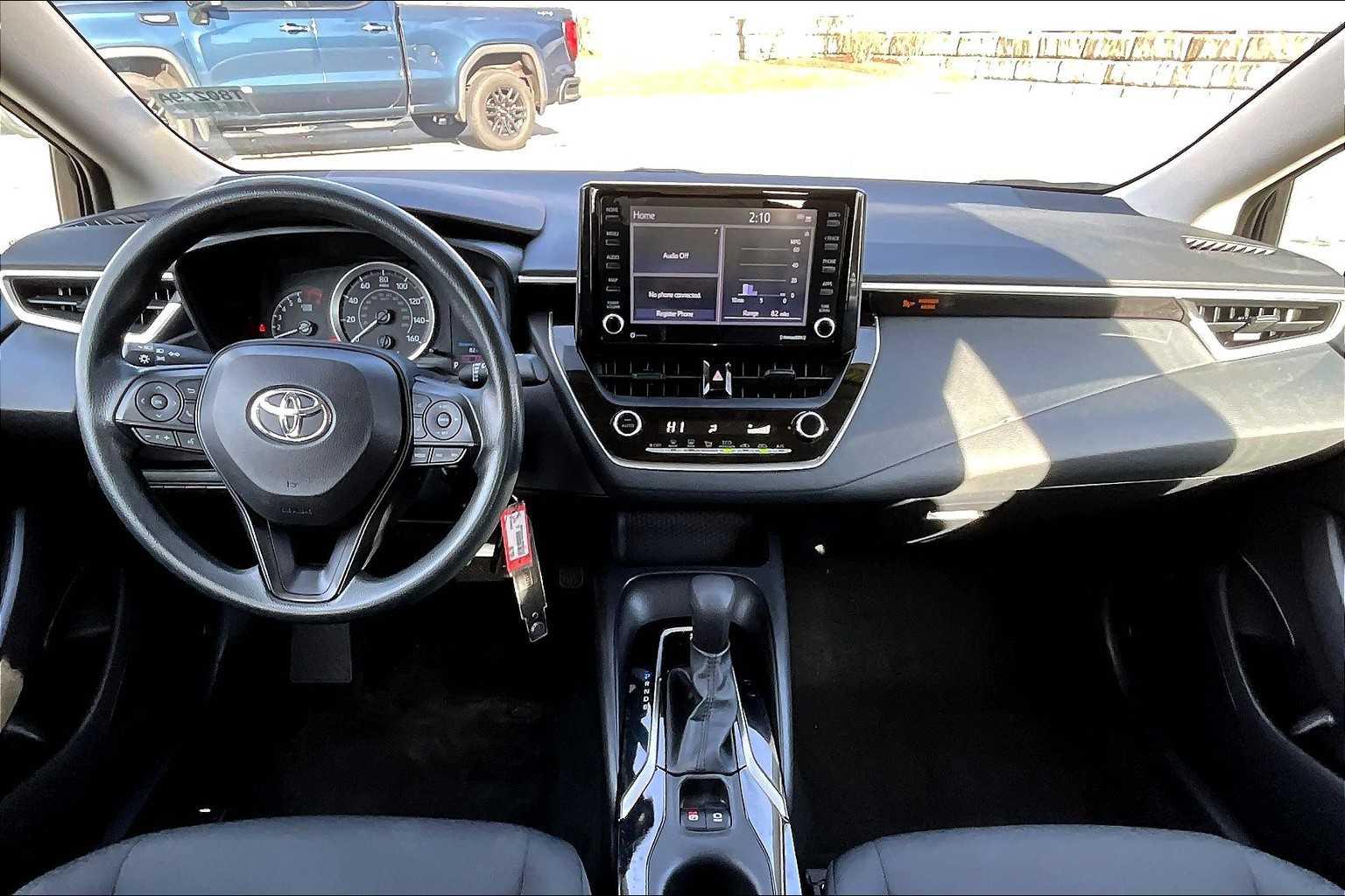 2022 Toyota Corolla LE - Photo 21