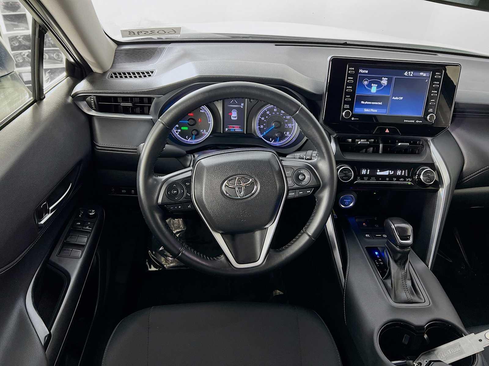 2022 Toyota Venza LE - Photo 21