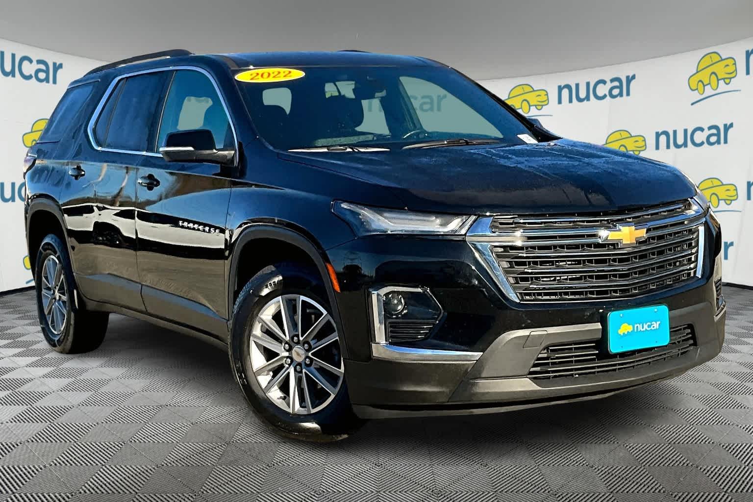 2022 Chevrolet Traverse LT Cloth