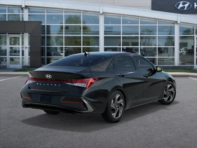 2025 Hyundai Elantra SEL Sport - Photo 4