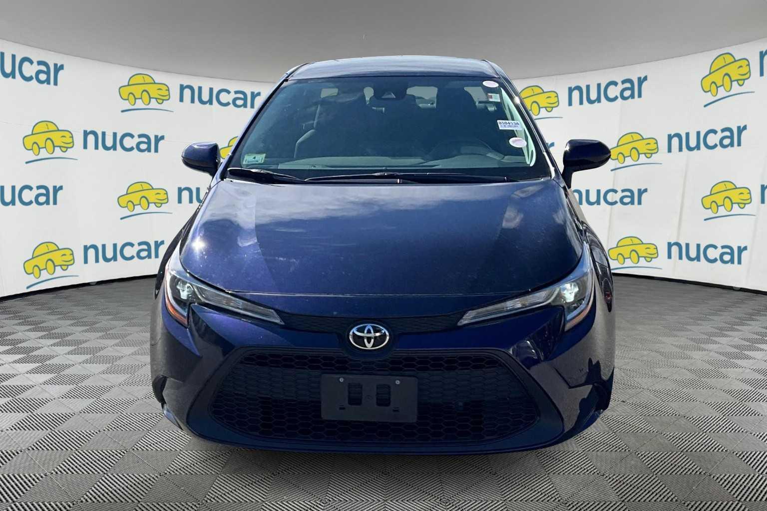 2022 Toyota Corolla LE - Photo 2