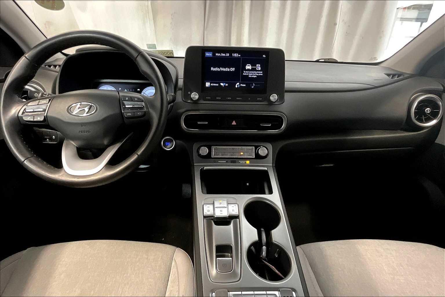 2022 Hyundai Kona Electric SEL - Photo 21