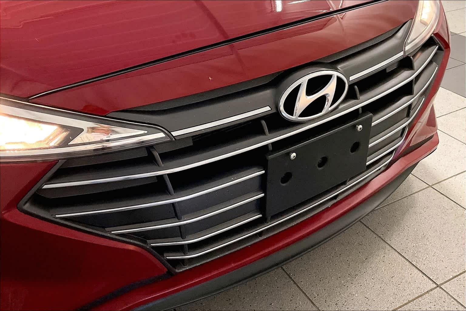 2020 Hyundai Elantra SE - Photo 29