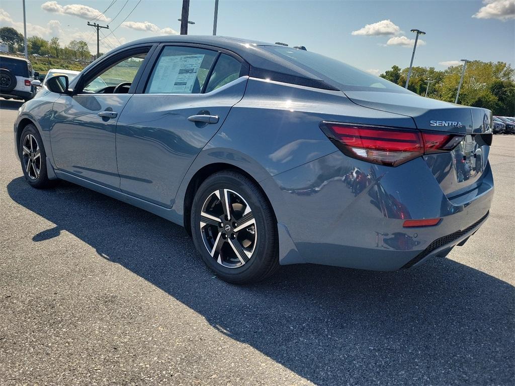 2025 Nissan Sentra SV - Photo 3