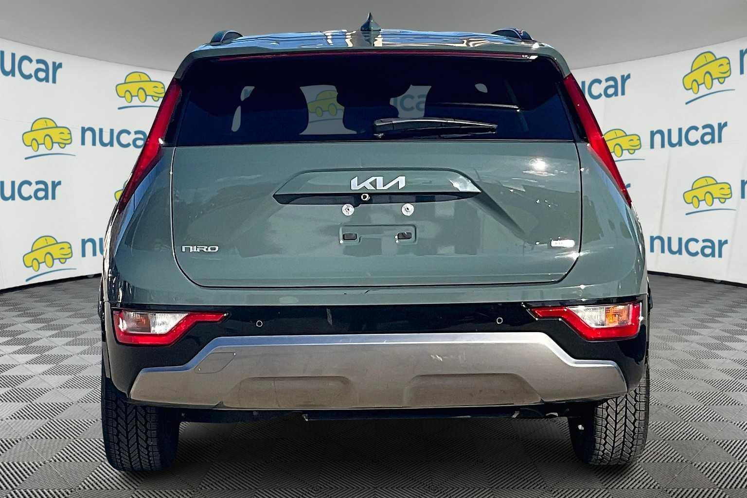 2023 Kia Niro SX - Photo 5