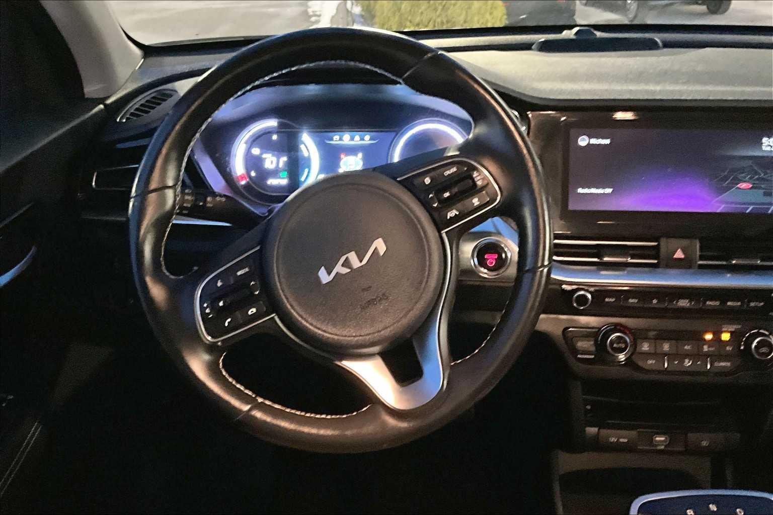 2022 Kia Niro EV EX - Photo 17