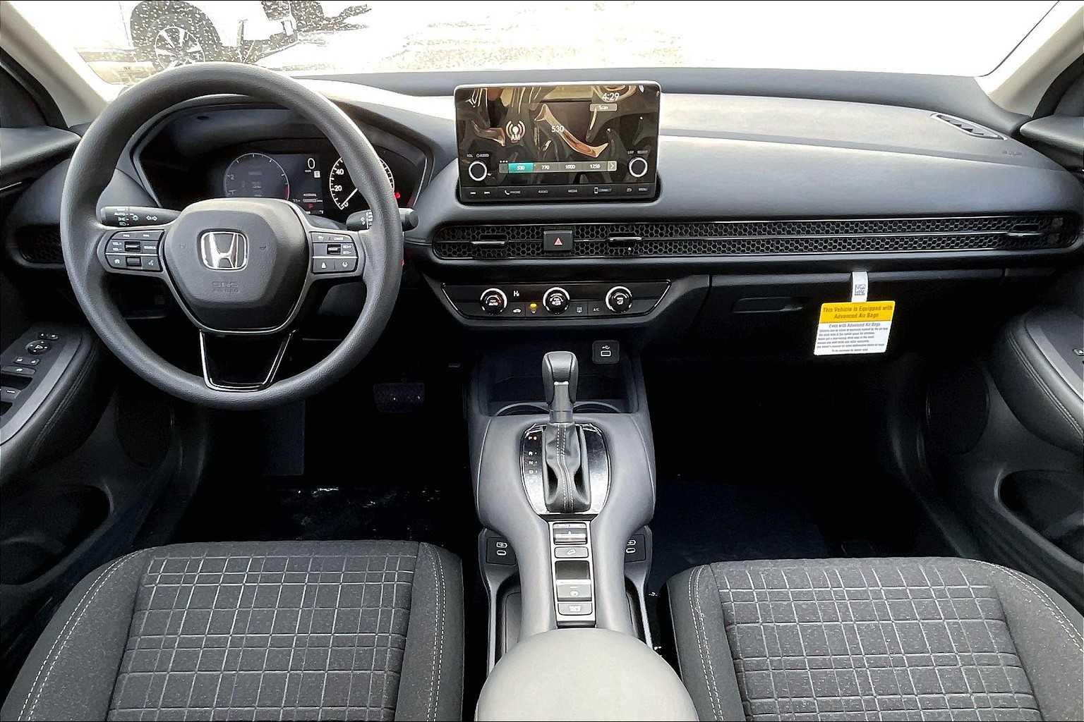 2025 Honda HR-V LX - Photo 12