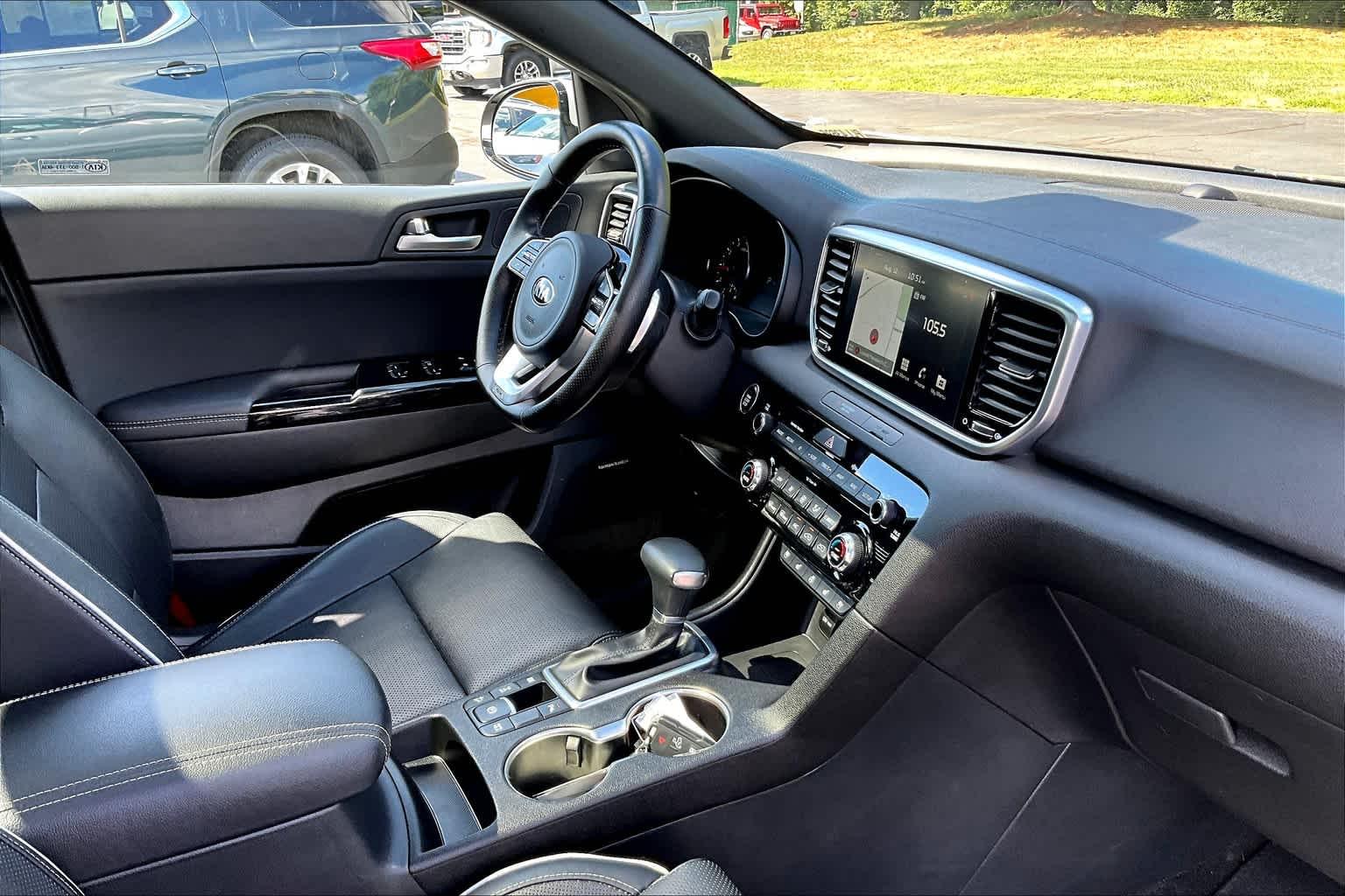 2021 Kia Sportage SX Turbo - Photo 21