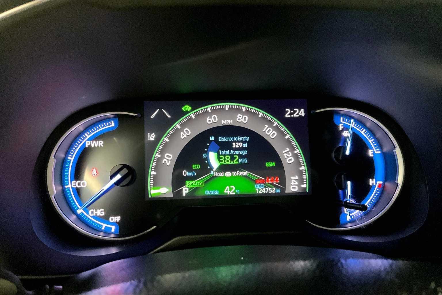 2020 Toyota RAV4 Hybrid XSE - Photo 25