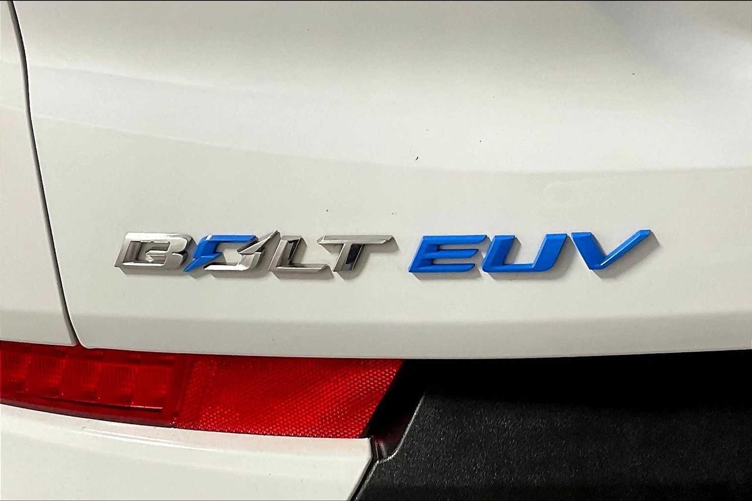 2022 Chevrolet Bolt EUV LT - Photo 28