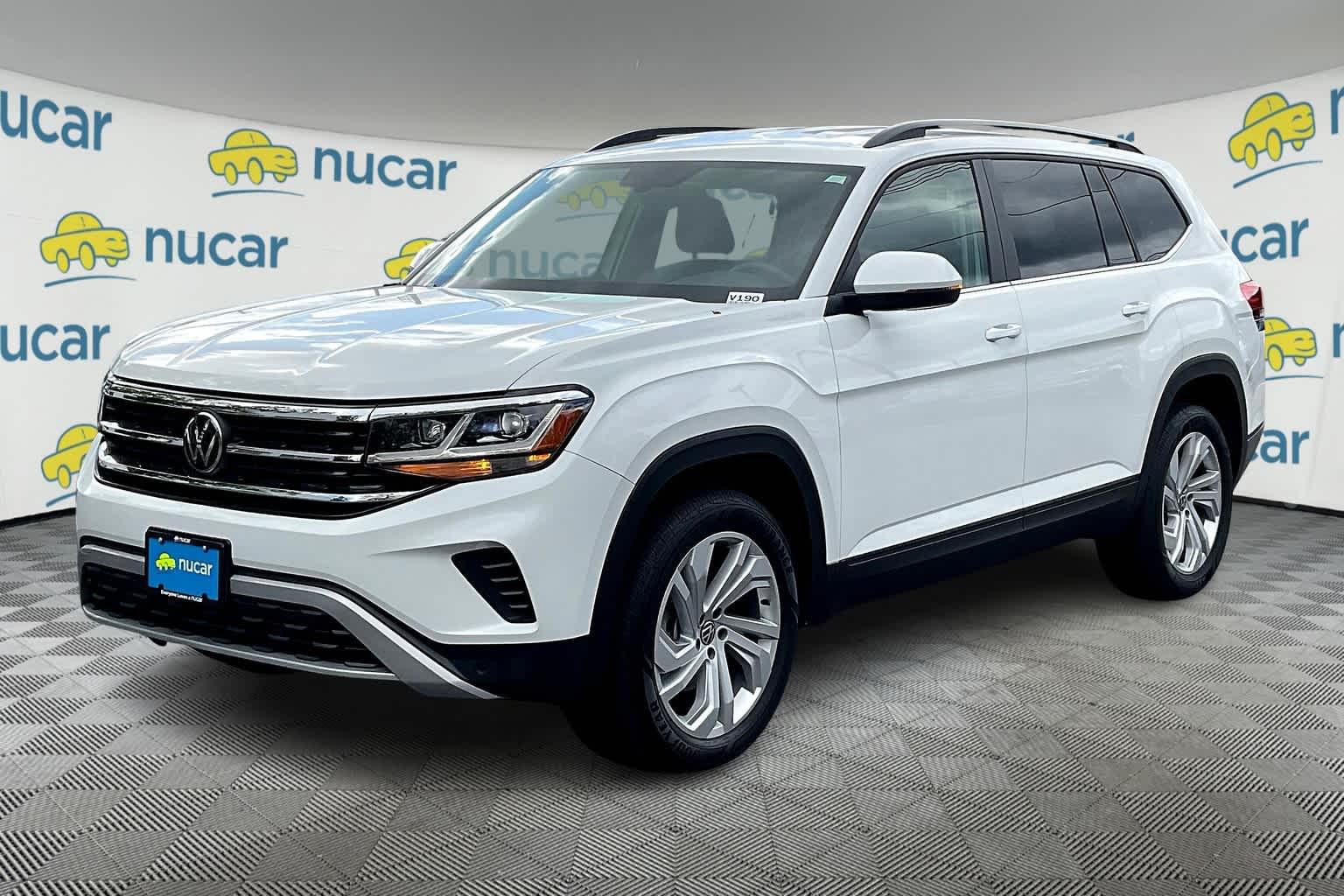 2023 Volkswagen Atlas 2.0T SE w/Technology - Photo 3