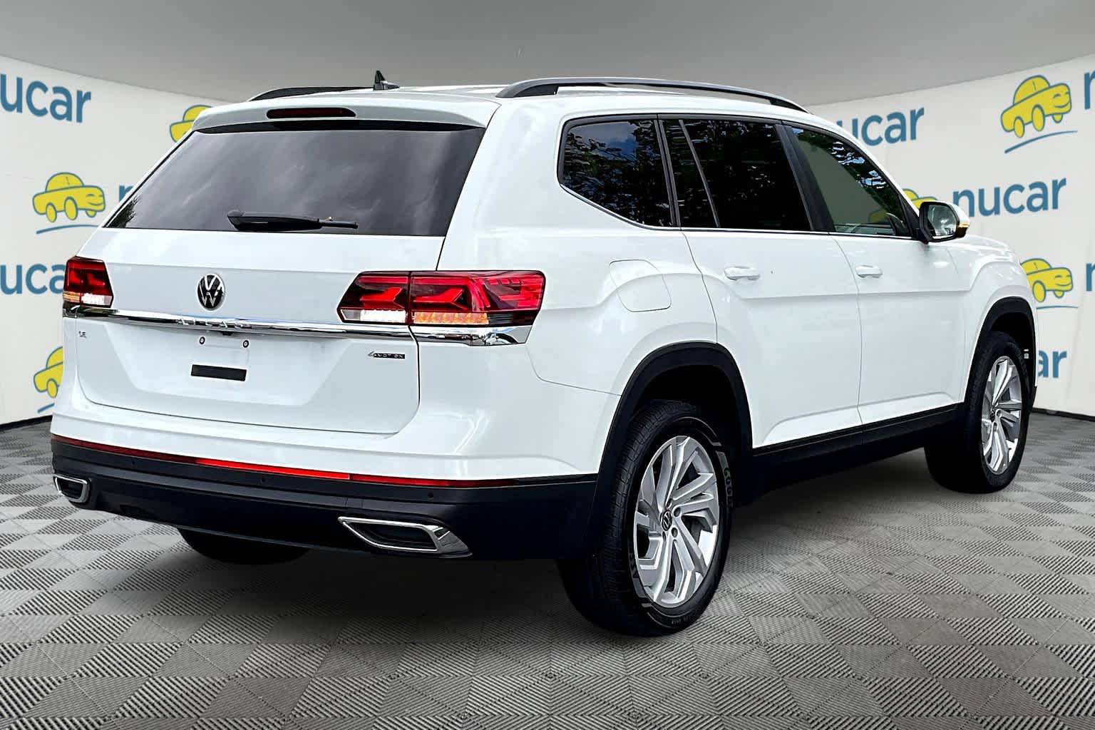 2023 Volkswagen Atlas 2.0T SE w/Technology - Photo 6