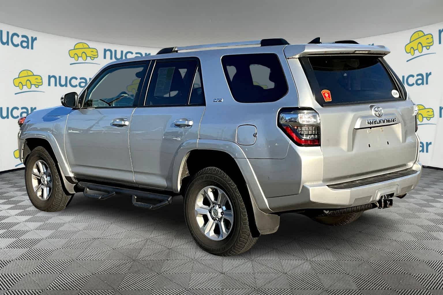 2022 Toyota 4Runner SR5 Premium - Photo 3