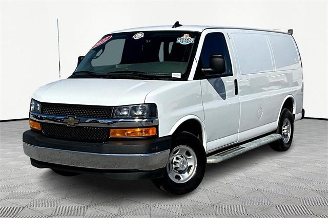 2022 Chevrolet Express 2500 Work Van - Photo 3