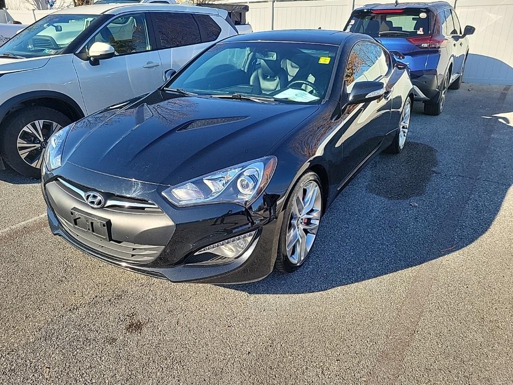 2013 Hyundai Genesis Coupe 3.8 Track