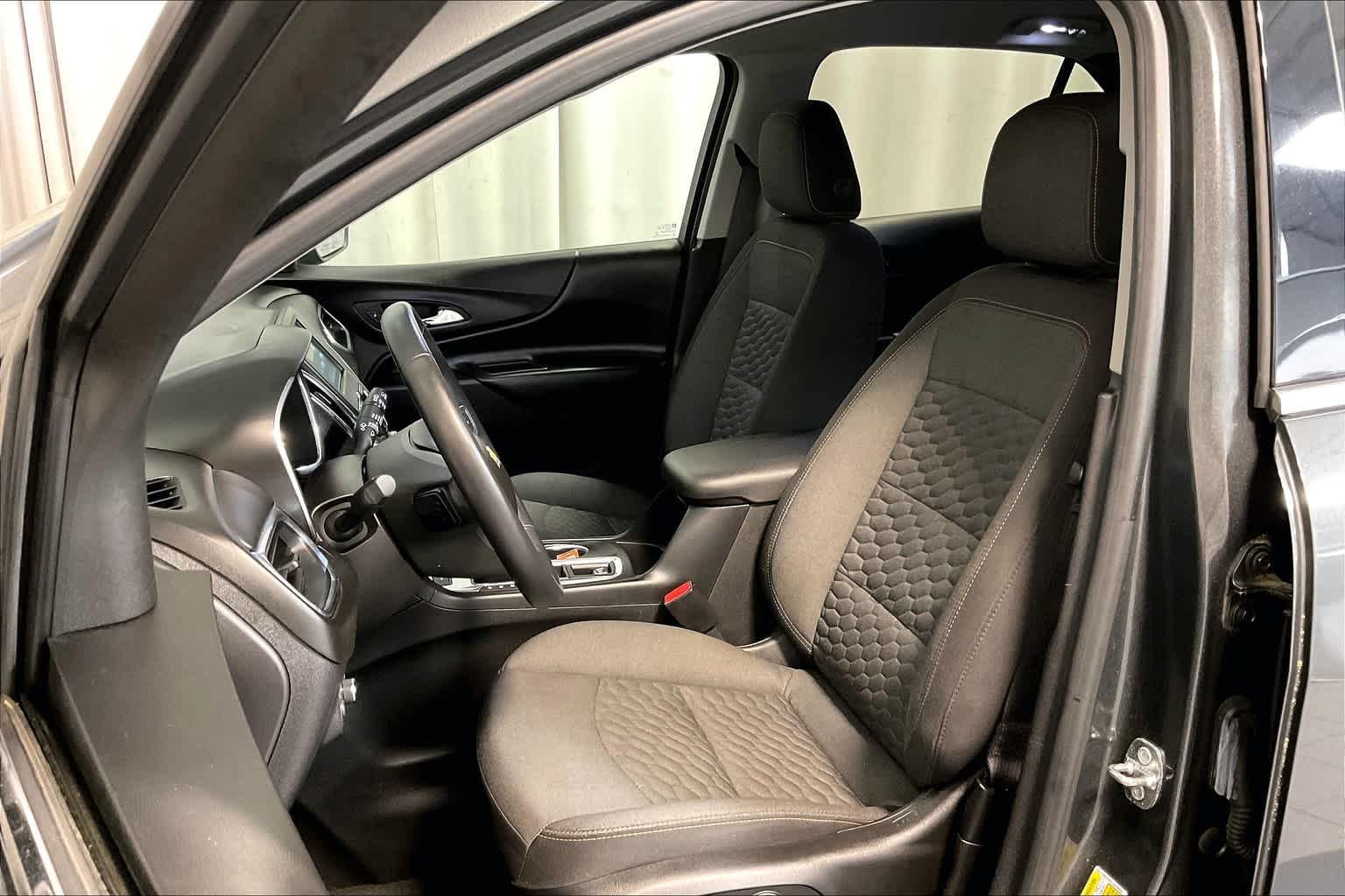 2018 Chevrolet Equinox LT - Photo 10