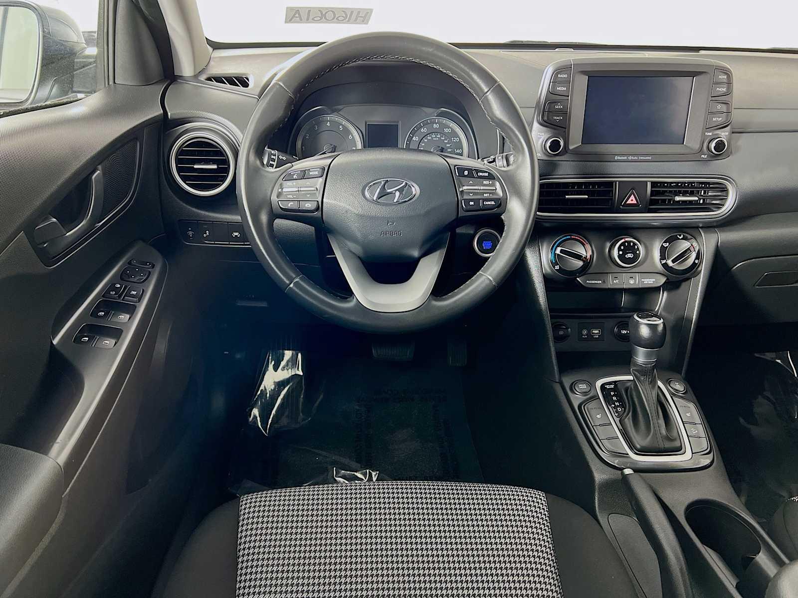 2021 Hyundai Kona SEL - Photo 22