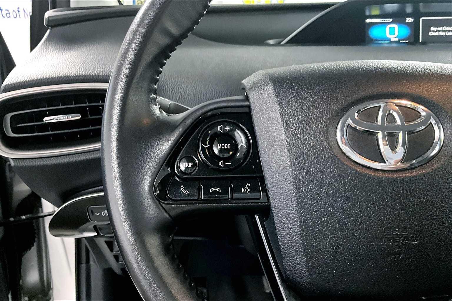 2021 Toyota Prius Prime LE - Photo 22