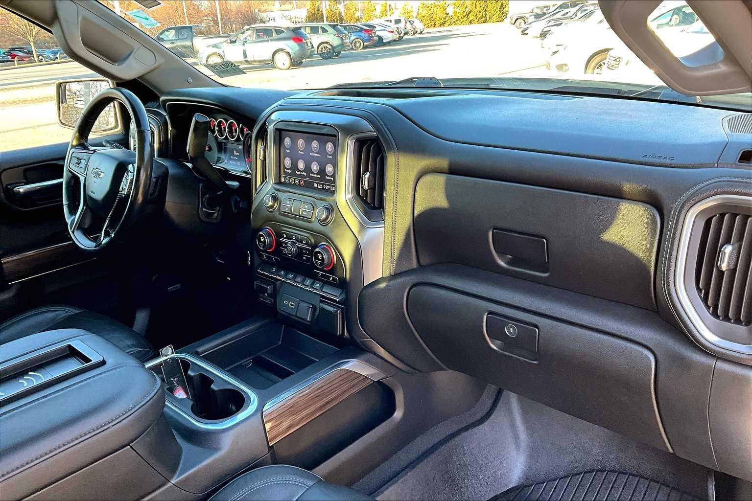 2020 Chevrolet Silverado 1500 RST - Photo 14