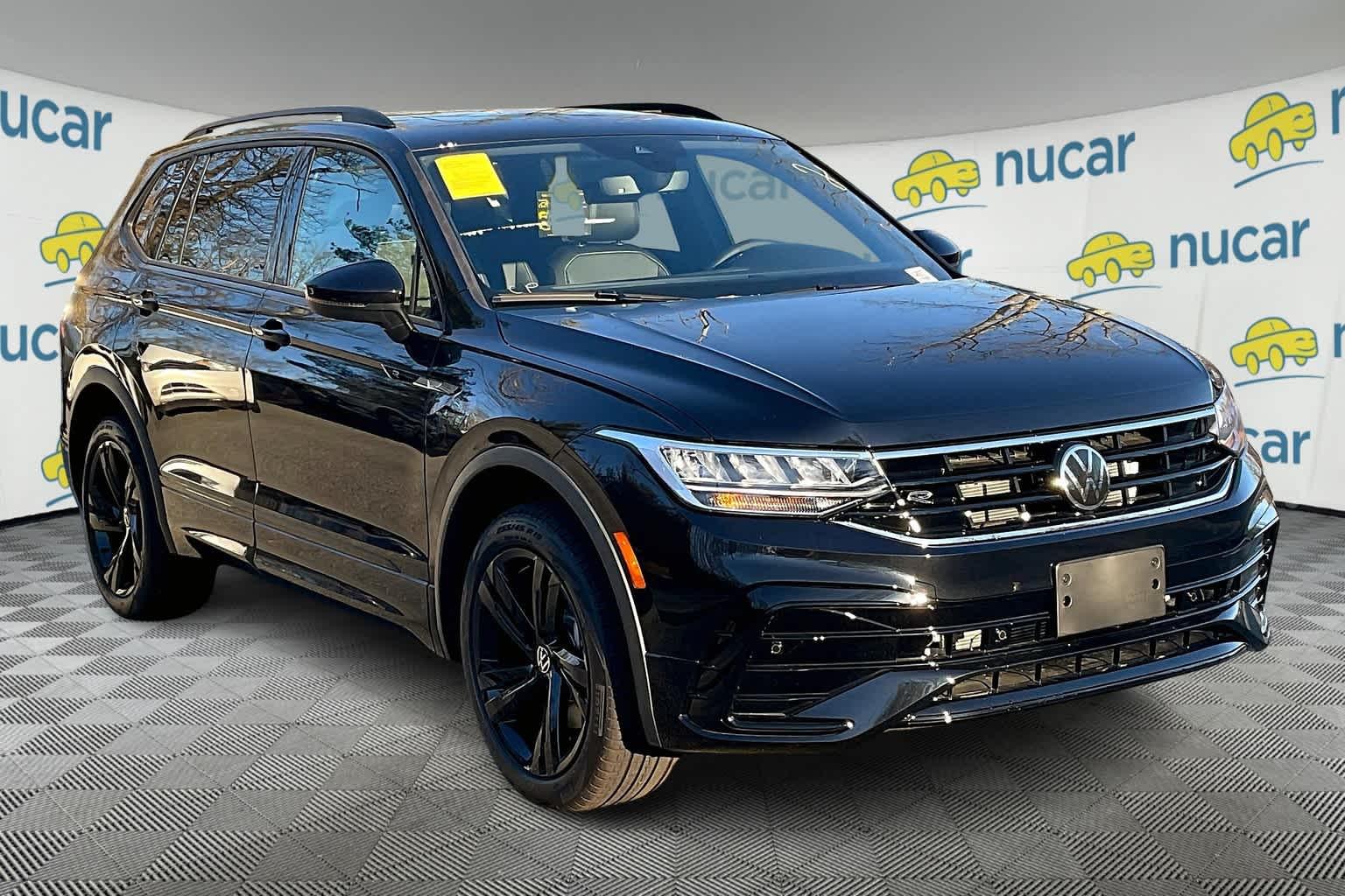 2024 Volkswagen Tiguan SE R-Line Black