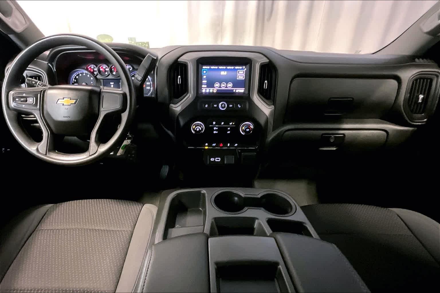 2021 Chevrolet Silverado 1500 Custom 4WD Crew Cab 147 - Photo 21