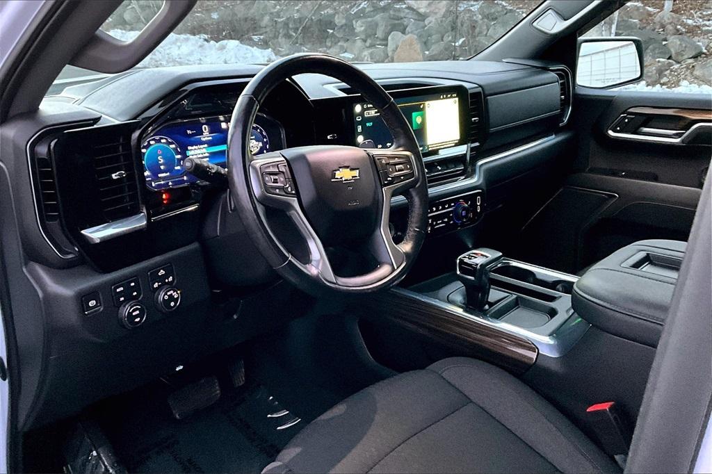 2022 Chevrolet Silverado 1500 LT - Photo 8