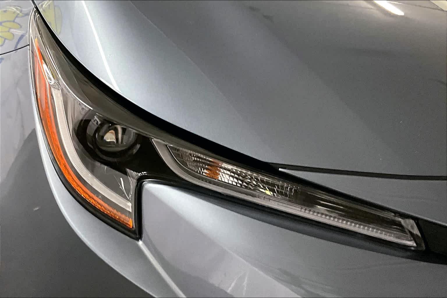 2022 Toyota Corolla LE - Photo 29