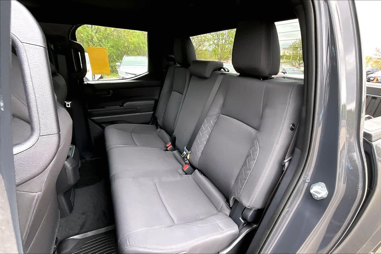 2024 Toyota Tacoma SR5 Double Cab 5 Bed AT - Photo 12