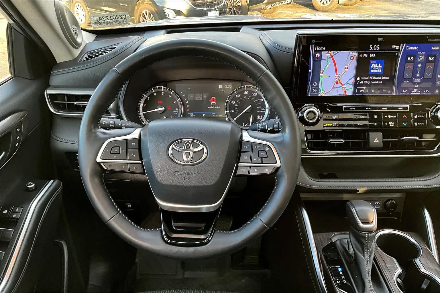 2022 Toyota Highlander Platinum - Photo 16