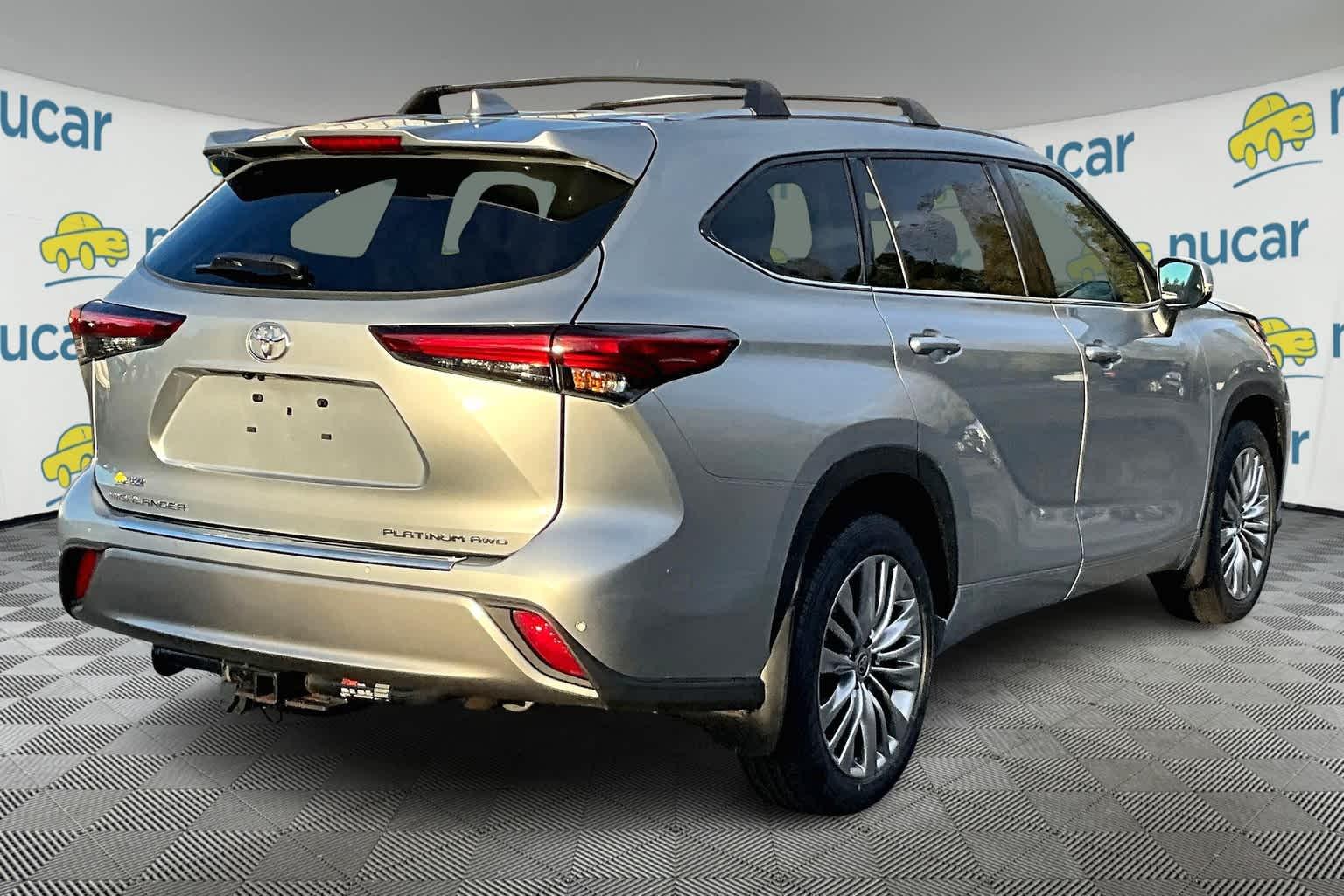 2022 Toyota Highlander Platinum - Photo 6