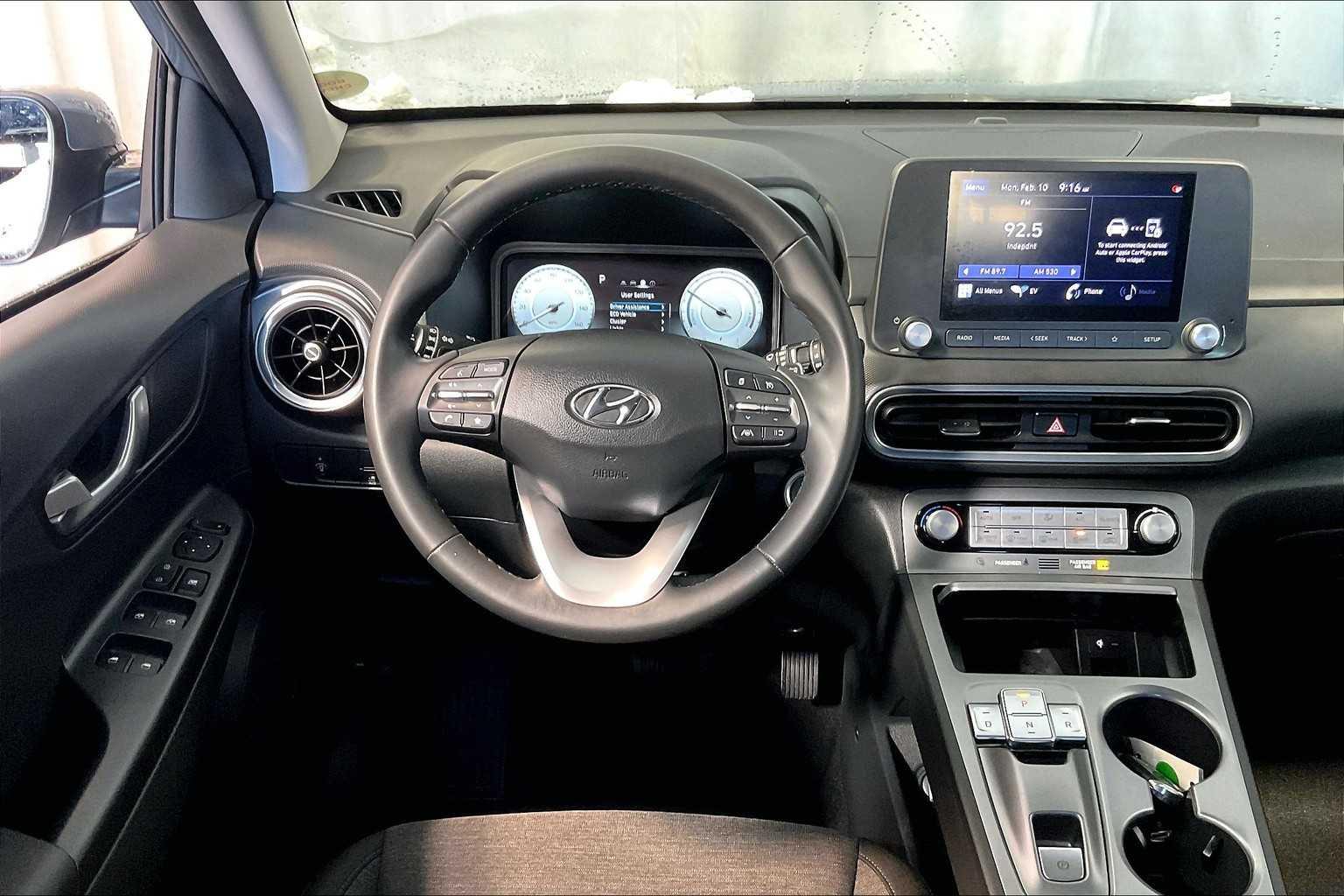 2022 Hyundai Kona Electric SEL - Photo 17