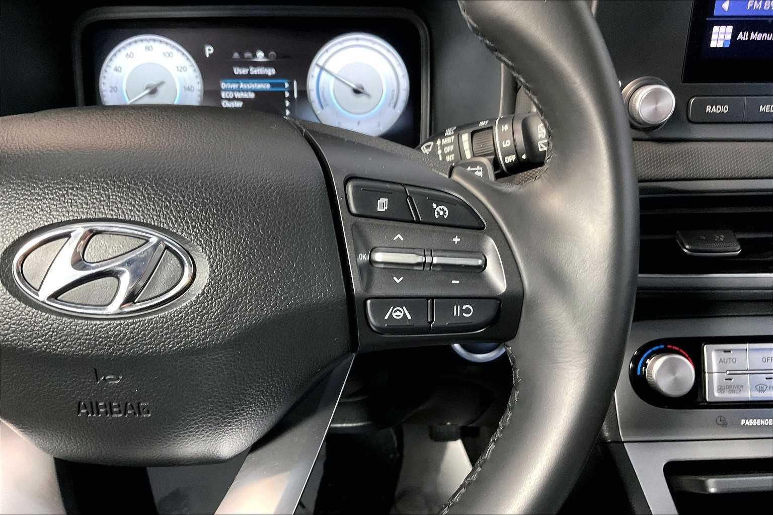 2022 Hyundai Kona Electric SEL - Photo 24