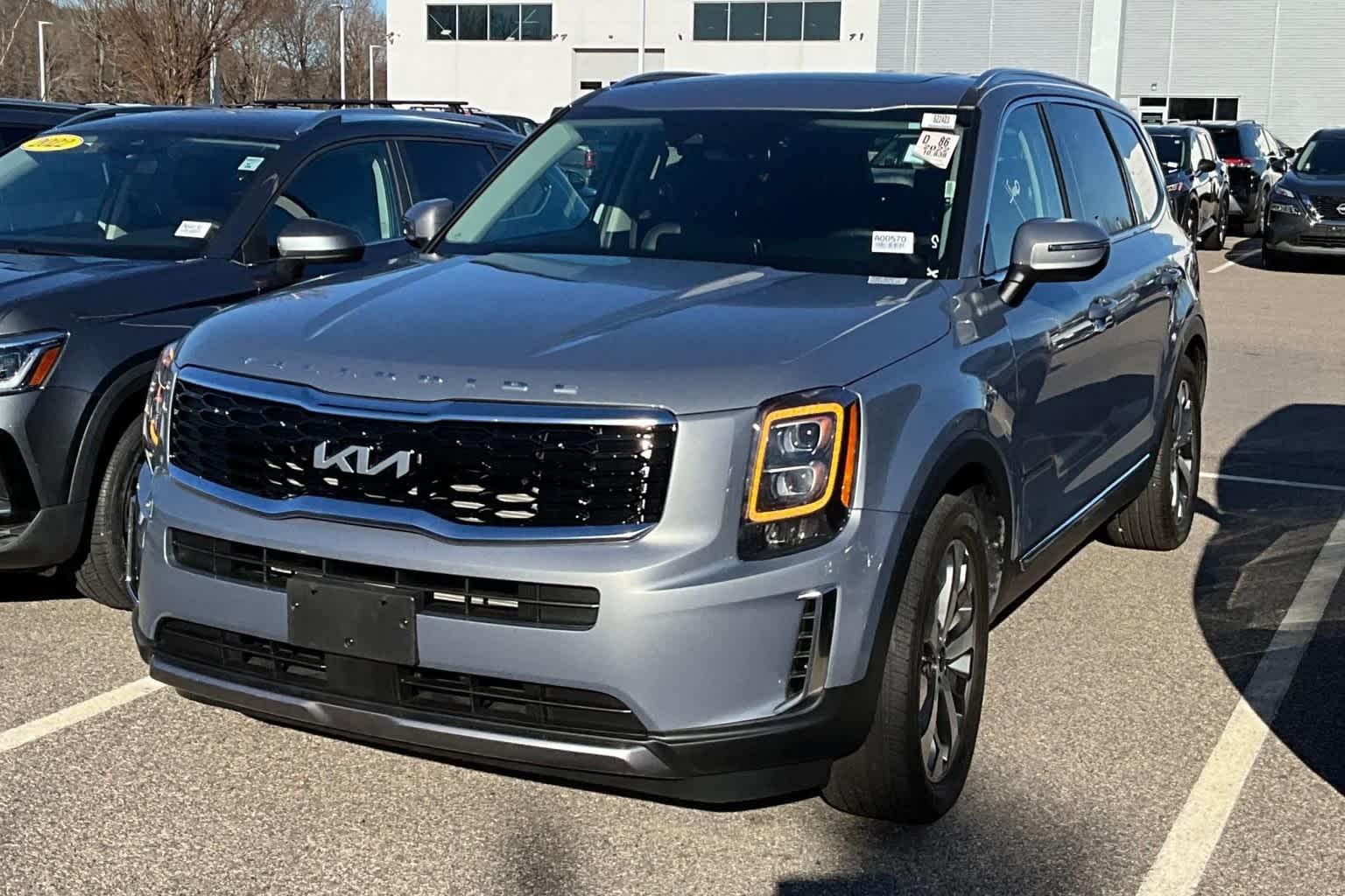 2022 Kia Telluride EX - Photo 3