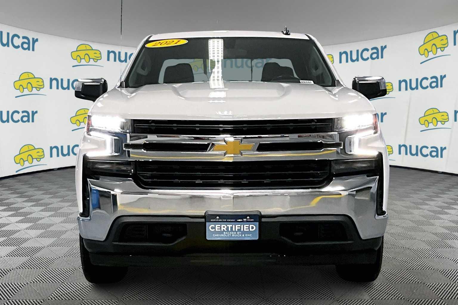 2021 Chevrolet Silverado 1500 LT 4WD Crew Cab 157 - Photo 2