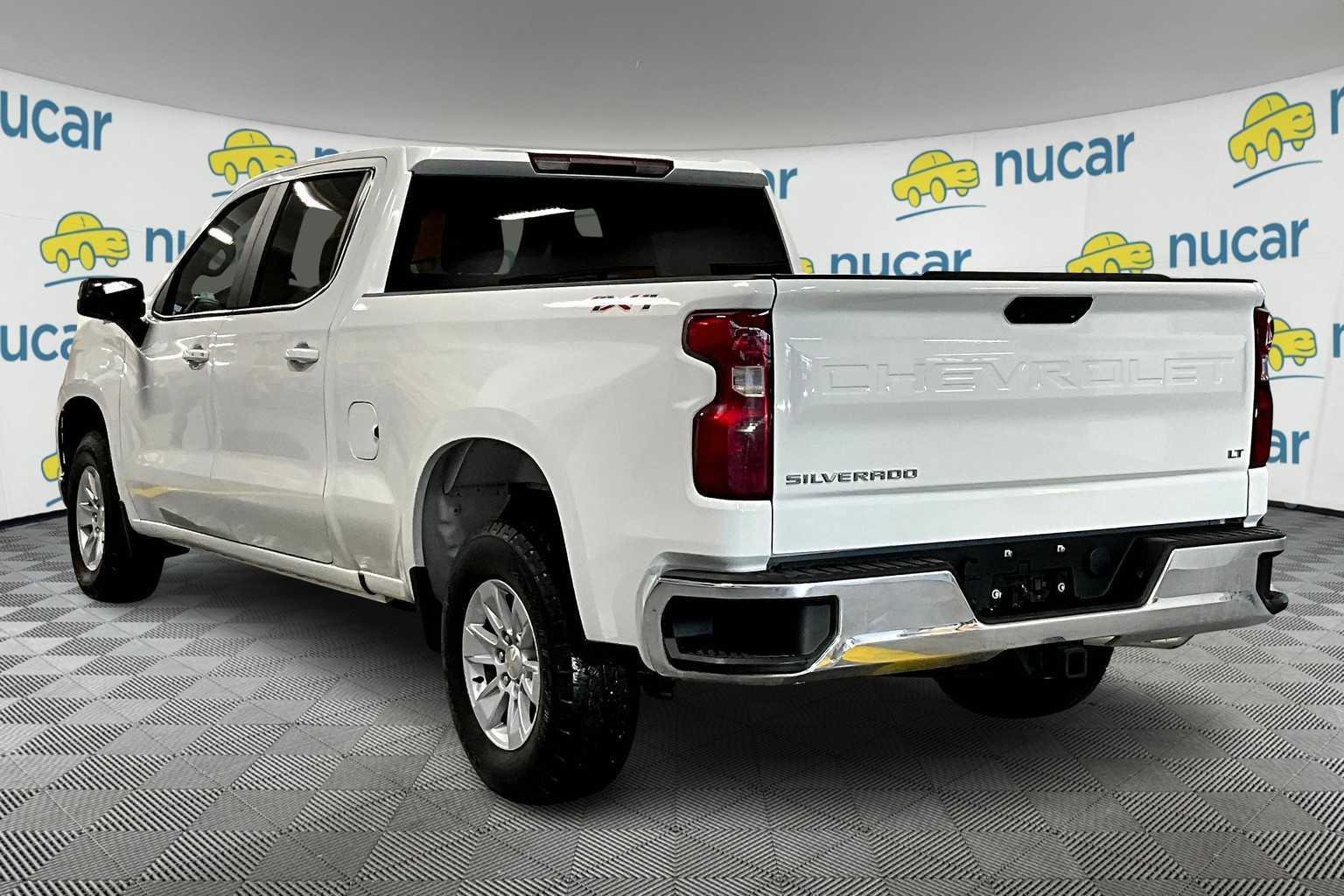 2021 Chevrolet Silverado 1500 LT 4WD Crew Cab 157 - Photo 4