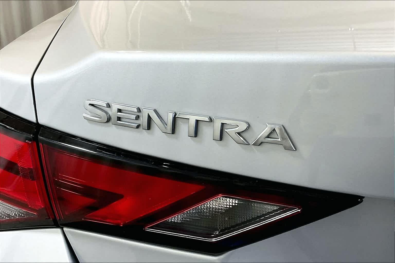 2021 Nissan Sentra SV - Photo 27