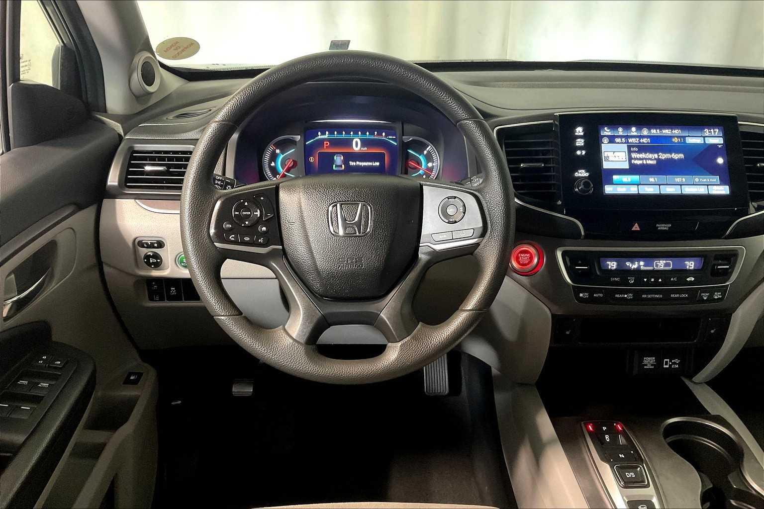 2021 Honda Pilot EX - Photo 18