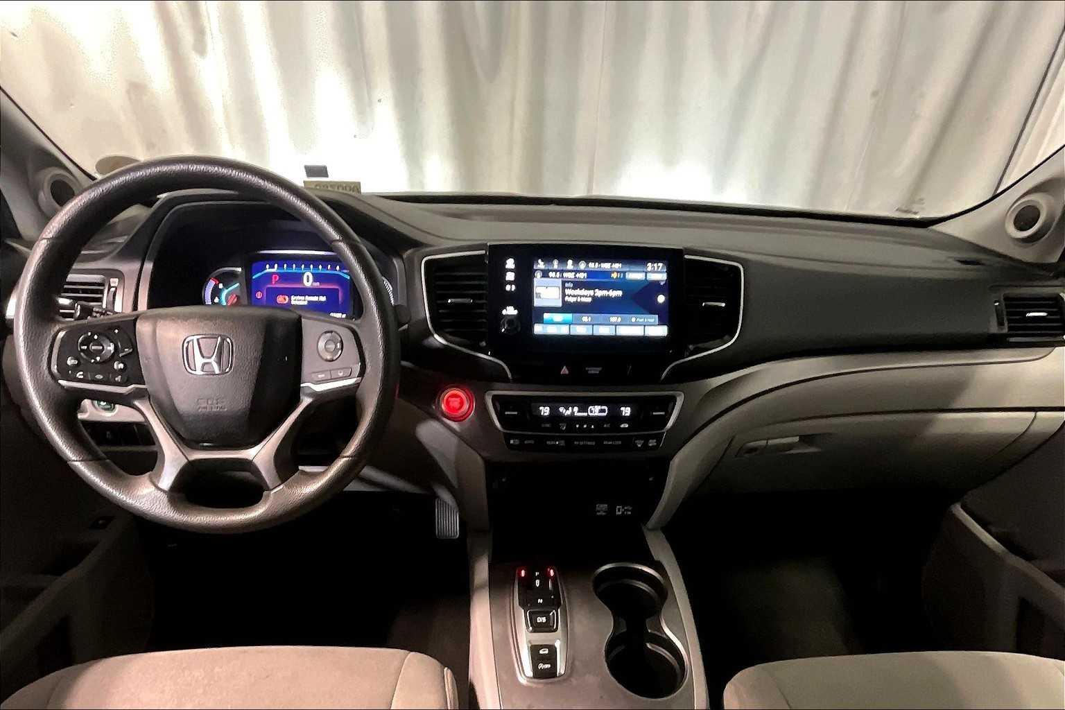 2021 Honda Pilot EX - Photo 22