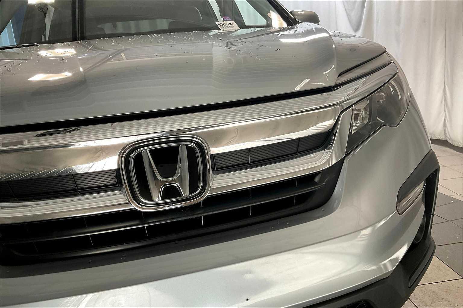 2021 Honda Pilot EX - Photo 32