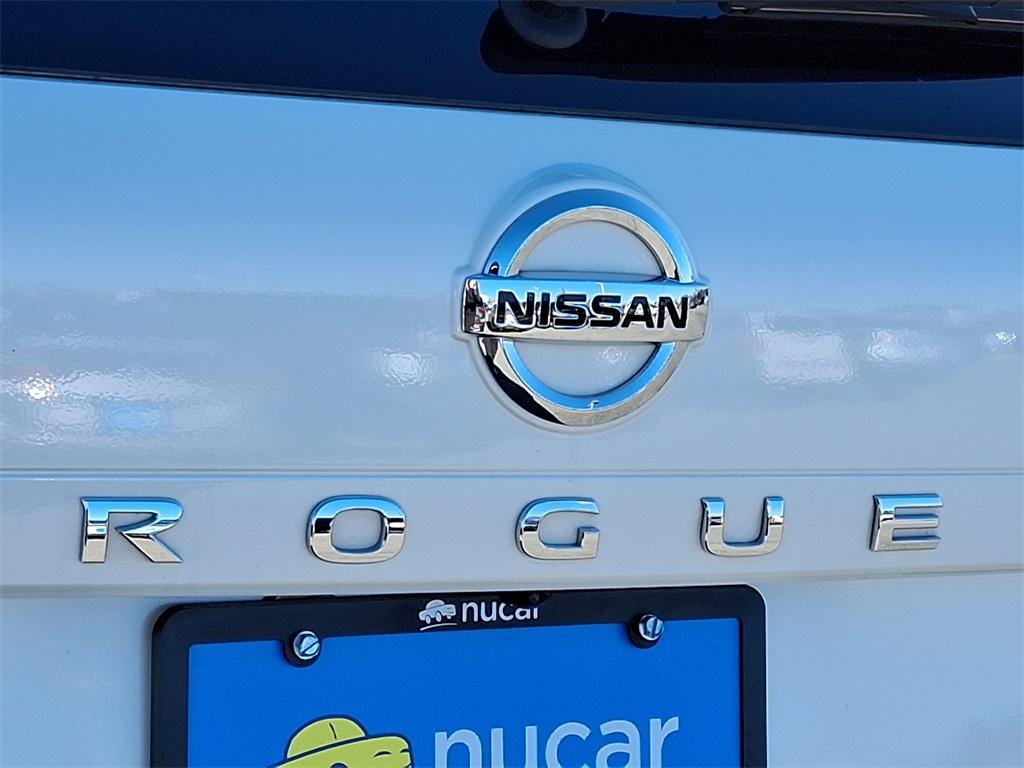 2021 Nissan Rogue SV - Photo 29