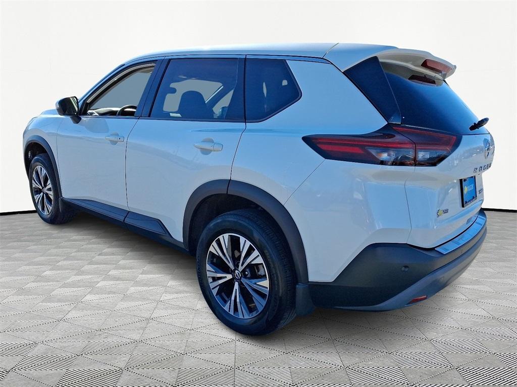 2021 Nissan Rogue SV - Photo 4