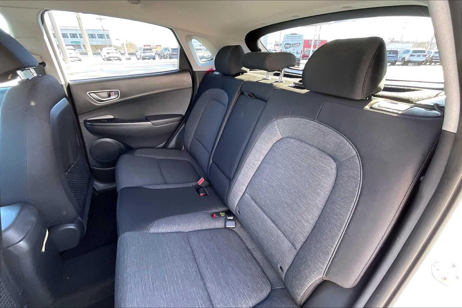 2021 Hyundai Kona Electric SEL - Photo 15