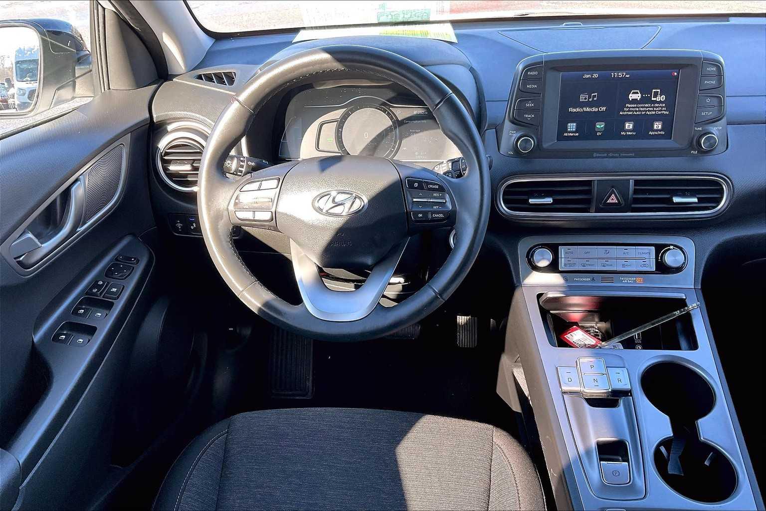 2021 Hyundai Kona Electric SEL - Photo 17